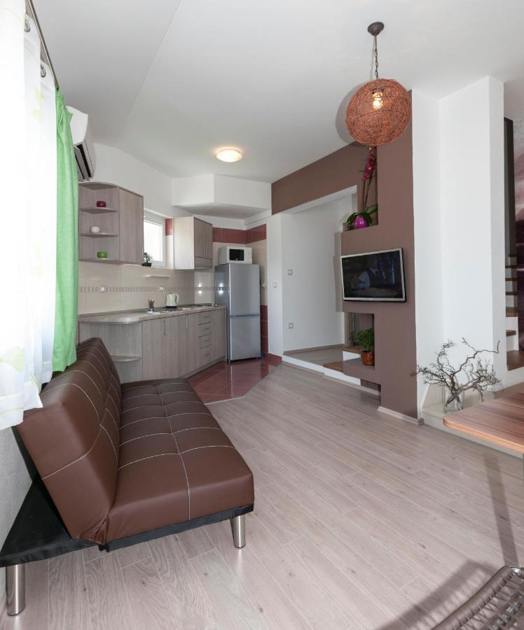 Apartmani Iva Tučepi Eksteriør billede