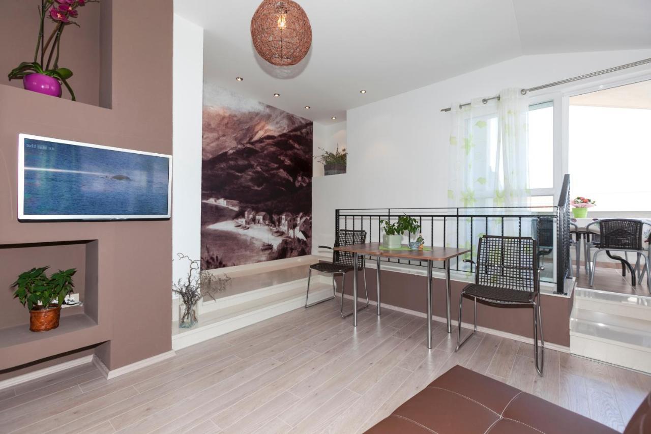 Apartmani Iva Tučepi Eksteriør billede