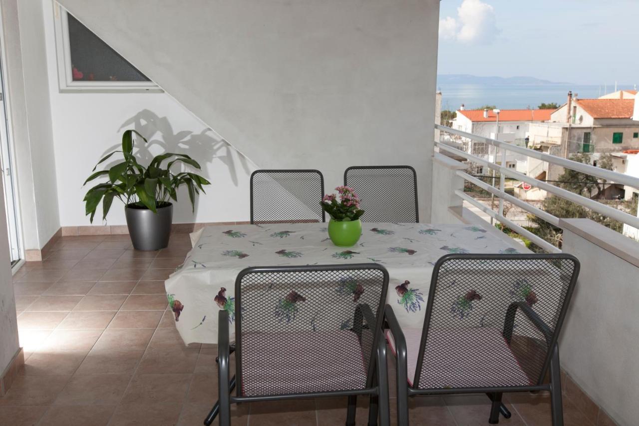 Apartmani Iva Tučepi Eksteriør billede