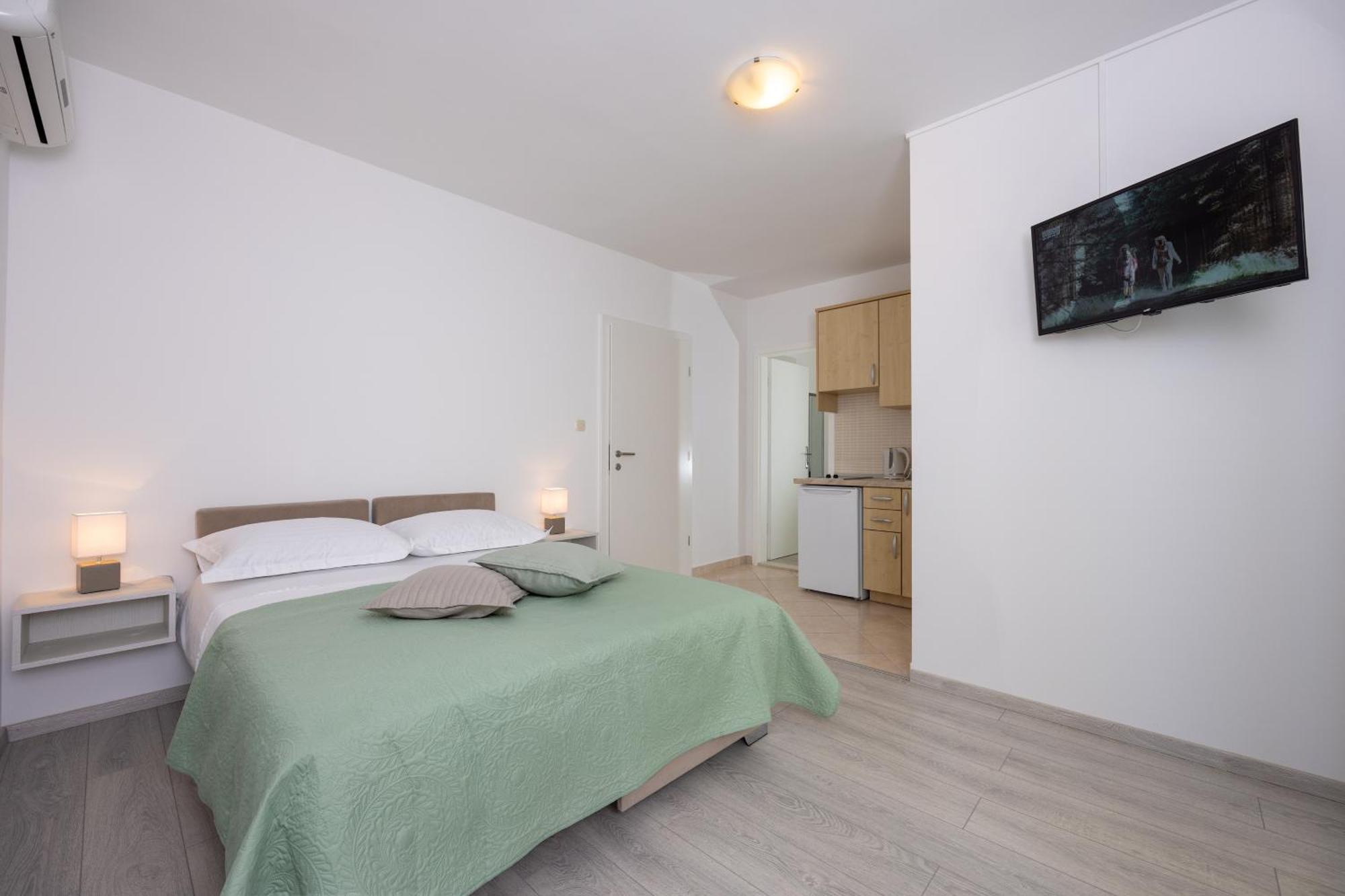 Apartmani Iva Tučepi Eksteriør billede