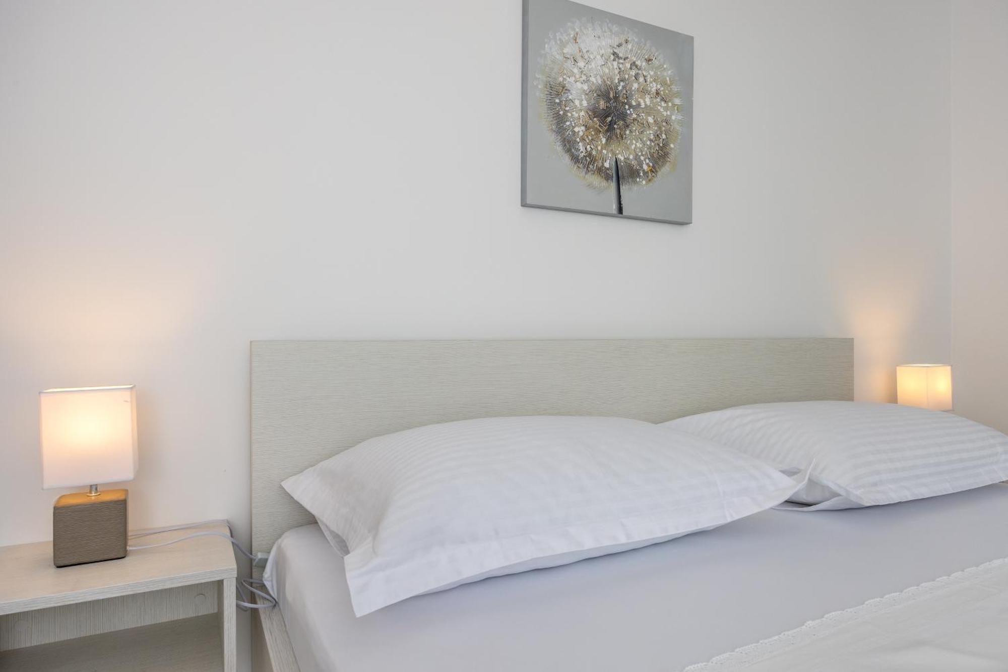Apartmani Iva Tučepi Eksteriør billede